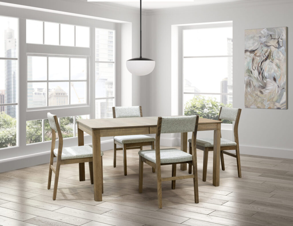 Chaise en bois merisier massif / Dos rembourré Table à dessus rectangle en merisier massif